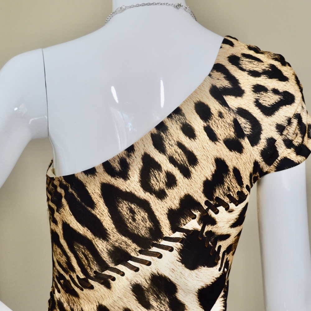 ๐ฎ๐น Roberto Cavalli Brown Animal Print Brooch Detail One Shoulder Dress Size 4 - Picture 7 of 15